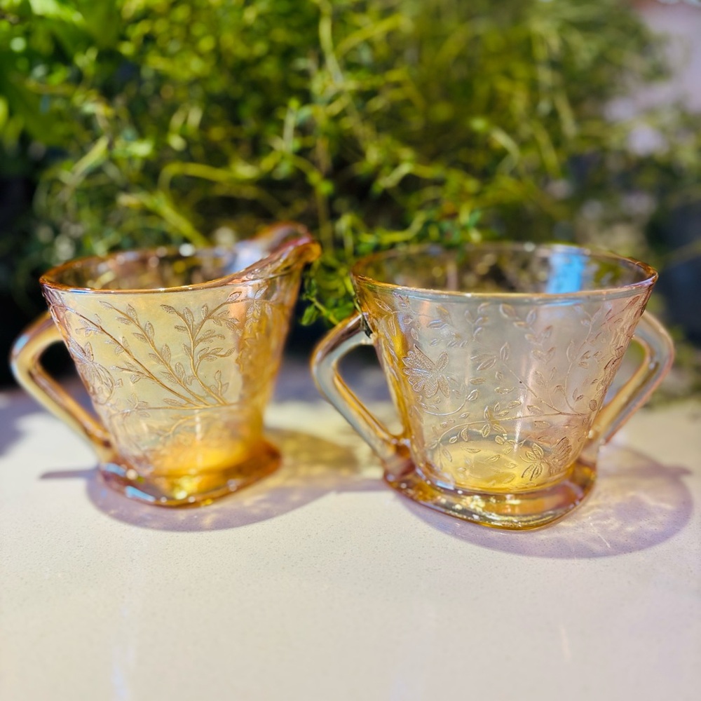 Jeanette Glass-Rare Iridescent Sugar Pot and Creamer